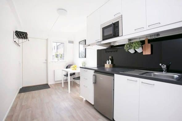 Studentetta nära T-bana – Allt ingår