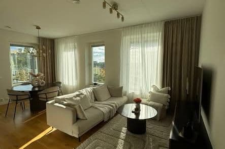 Möblerad 2,5:a med balkong i Sumpan