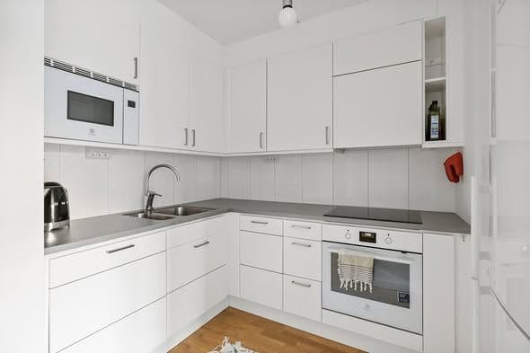 Ljus 2:a i Ursvik uthyres 7/3–30/9